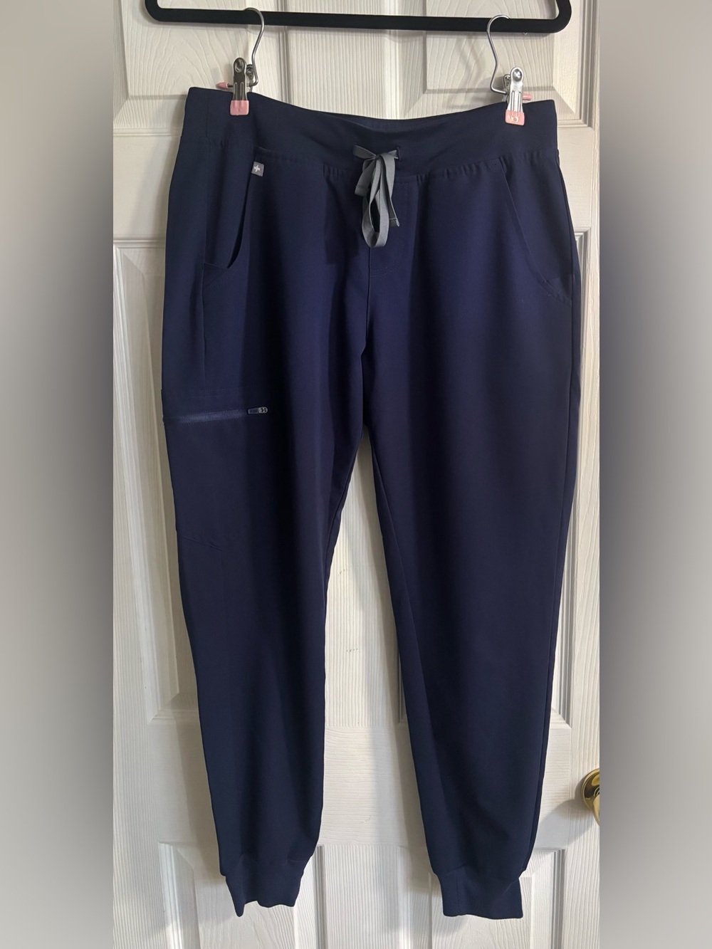 Figs Women’s Navy Technical Collection Jogger Scrub Pants